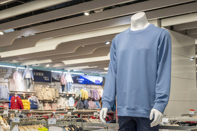 優(yōu)化賣場陳列設(shè)計，提升服裝服飾零售業(yè)績